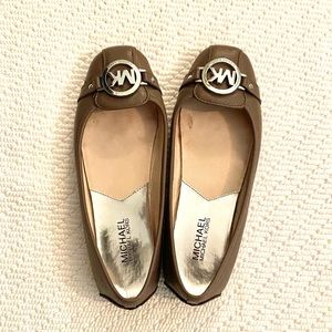 {michael kors} Leather Flats with MK monogram